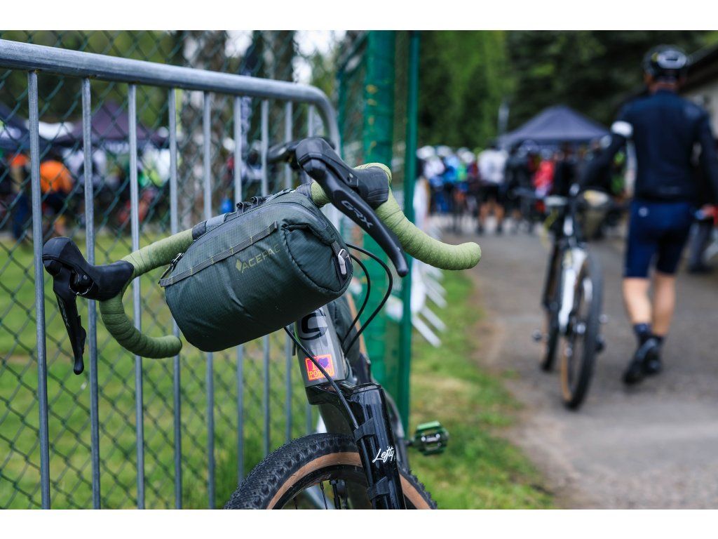 Acepac Barrel MKIII mounted on gravel handlebars