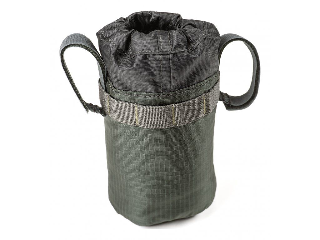 Zadní strana Acepac Bike Bottle Bag MKIII s popruhy pro uchycení na kolo
