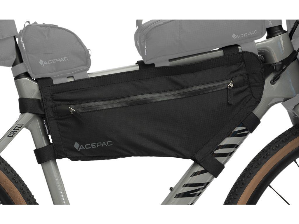 Acepac Zip Frame Bag M MKIII mounted inside the frame triangle