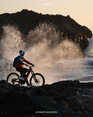 Každá výprava začíná balením. FLITE 20 ti dovolí vzít si s sebou všechno, co chceš mít na trase po ruce. Od hydrovaku,...